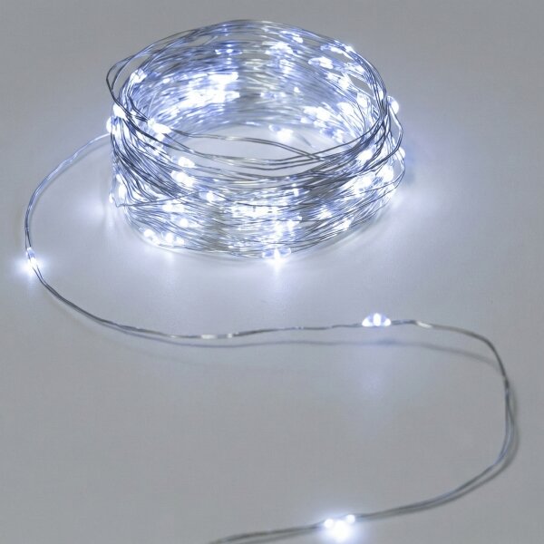 Aigostar - Catena luminosa LED 50xLED/3xAA 5,3m bianco freddo