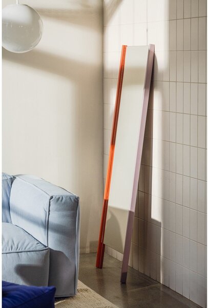 Specchio da terra con telaio in legno massiccio 49x166 cm Lun – noo.ma