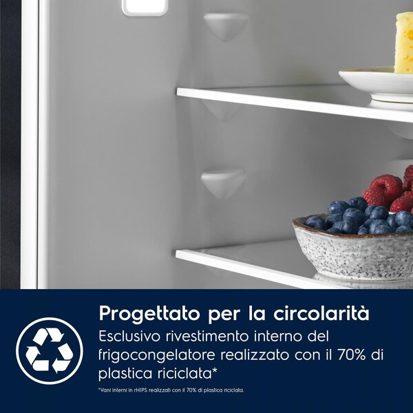 Electrolux Frigorifero da Incasso Combinato 248 Litri Classe D No Frost serie 700 - ENA7CD18S