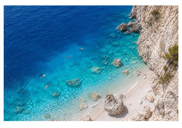 Quadro su tela – Baia turchese sotto le scogliere