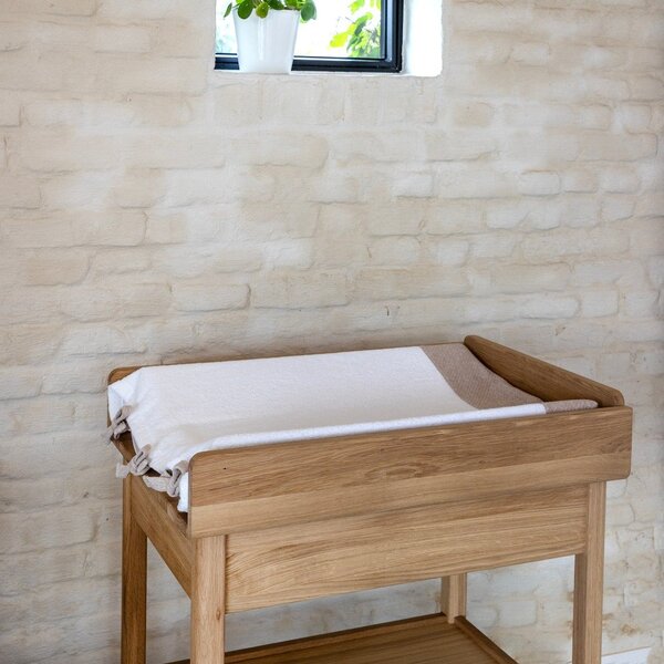 Fasciatoio di colore naturale in rovere massiccio con fasciatoio Forrest – Vipack