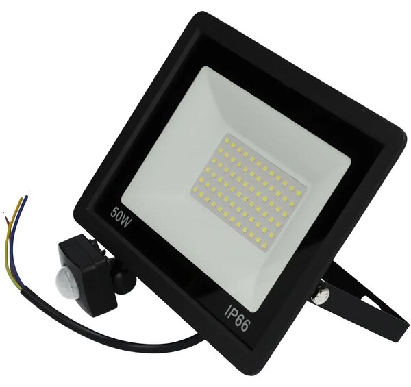 Proiettore a LED, potenza 50 W, 5000 lumen, luce fredda 6000 K, sensore di movimento, classificazione IP66