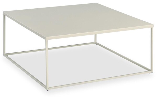 Tavolino HILAR 80 x 80 cm in metallo verniciato a polvere color beige. Tavolino dal design moderno con superficie robusta