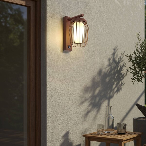 Lucande Applique da esterno Chandan, ruggine, sensore, IP44, E27 Chandan Lucande, dimmerabile, Marrone / Ruggine, Alluminio, Moderno