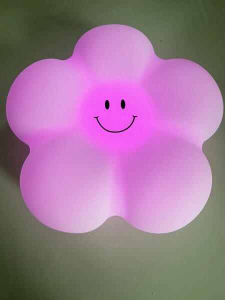 Lampada da tavolo per bambini LED RGB a sfioramento, alimentazione 3xAAA