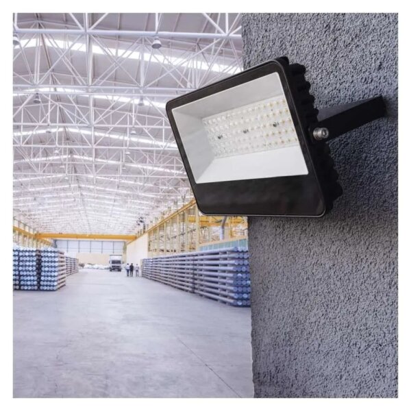 Proiettore LED AVENO LED/48W/230V IP66