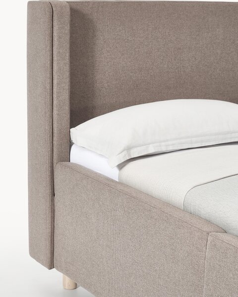 Letto imbottito con cassetti Arche
