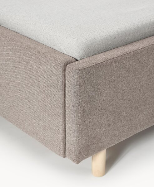 Letto imbottito con cassetti Arche