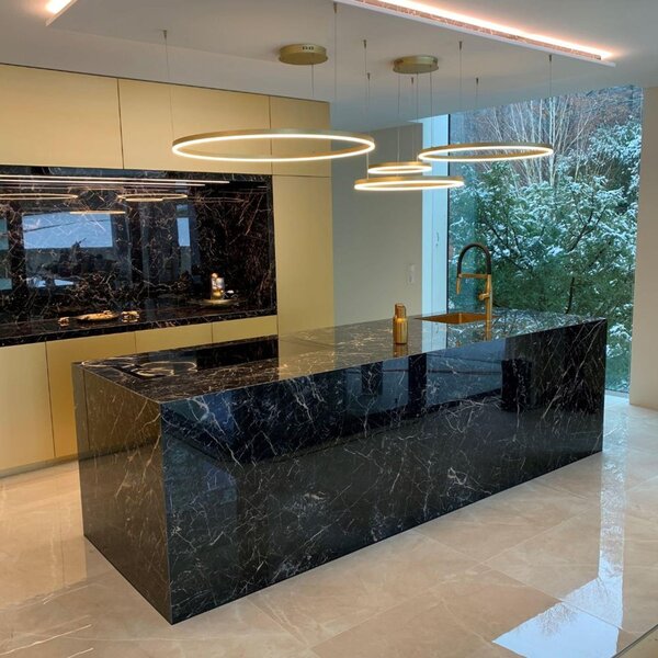 S.luce Ring 40: Lampada a sospensione LED, disponibile in versione luce diretta o indiretta, con cavo di sospensione di 5 metri, colore nero, forma circolare