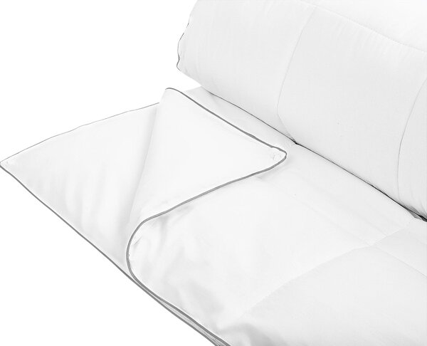 BELIANI Coperta bianca in cotone 240 x 220 cm coperta doppia monocolore calda tutto l'anno camera da letto
