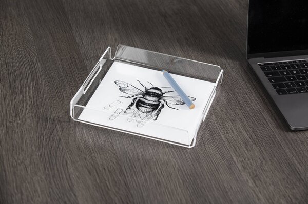 Vassoio quadrato like water mini bee, dimensioni h20x20x4 cm, spessore 5 mm