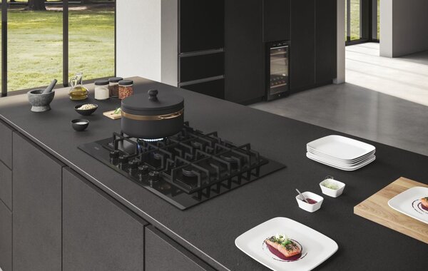 Haier Piano Cottura 5 Fuochi a Gas Larghezza 75 cm (1 Bruciatore Doppia Corona) in Vetro colore Nero - HAVG7WL4HBPB I-Move Series 6