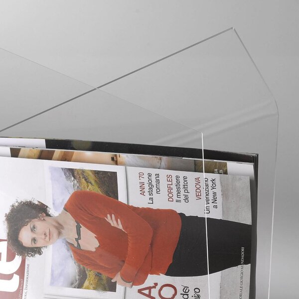 Portariviste in plexiglas 32x12,5xh37 cm FREEDOM tagliato al laser Trasparente