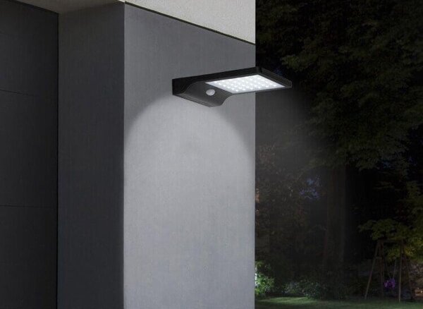 HÖFFTECH - Lampada solare da parete a LED con sensore LED/3,7V 2200 mAh IP44