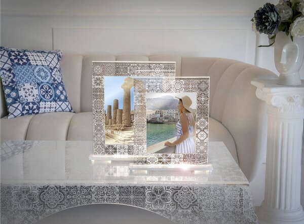 Cornice Portafoto Luminosa Doppia in Plexiglass Dimensioni 24x5x h 30 cm PER FOTO 13x18 cm trasparente argento