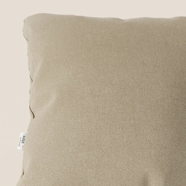 Honey cuscino disponibile in diversi colori realizzato in tessuto simi
