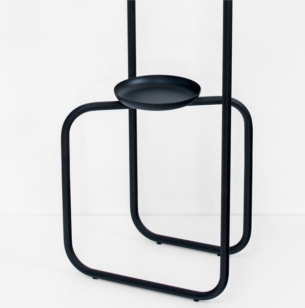 Servomuto tubo di in metallo in metallo con vaschetta vuota tasche dimensioni 42x27xh 118 cm peso 7 kg colore nero