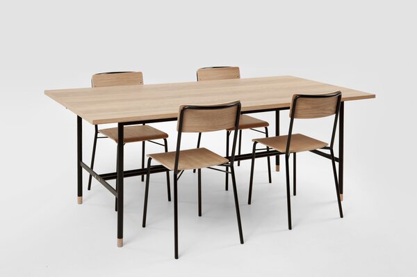 Tavolo da pranzo Jugend in rovere in legno ingegnerizzato, acciaio, dimensioni 200 x 95 x h75 cm, peso 36 Kg, finitura rovere, nero
