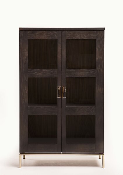 Armadio Pimlico in legno ingegnerizzato e solido, metallo, vetro, dimensioni 90 x 36 x h148 cm, peso 46 Kg, finitura legno scuro, carbone, ottone