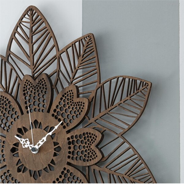 Orologio da parete in legno foglie e fiori tagliati a laser 55x55x5 cm in legno colore weng�