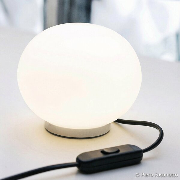 Lampade da tavolo FLOS, GLO-BALL, dimmerabile, Bianco, Soggiorno, Vetro, Design