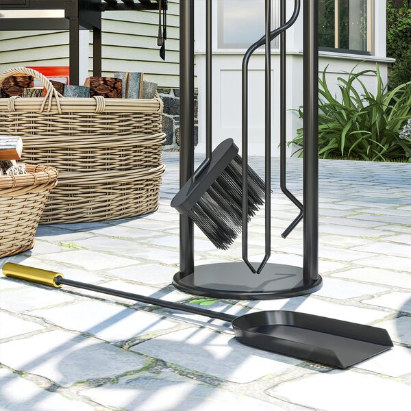 Outsunny Set Utensili per Camino di 5 Pezzi in Metallo con Scopa Paletta Pinze Attizzatoio e Supporto 20x20x71 cm Dorato | Aosom Italy