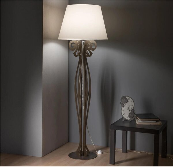 Lampada da terra raffinata CIRCEO in metallo, dimensioni 60x h 180 cm, forma di reticolato, simile a una classica piantana colore oro con paralume colore Avorio