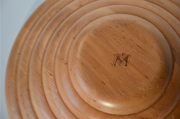 Centrotavola Fruttiera, Insalatiera ALVEARE BIG Diametro 34xh 12 cm con legno di ontano , ogni anello lavorato e tornito singolarmente a mano colore legno naturale