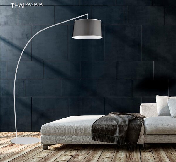 Lampada piantana da TERRA Struttura in acciaio verniciato Bianco THAI Dimensioni 205xh 220 cm - 18,5 kg Paralume in Micro rete nera � 25 x h 42 cm
