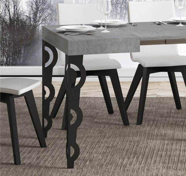 Tavolo Allungabile Quadrato Cemento Karamay 90x90xh77 cm estensibile fino a 246 cm tutto in legno di Frassino telaio antracite
