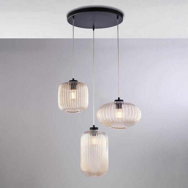 Sospensione Glamour in Ferro Laccato Nero e Vetro Soffiato Ambra, 55x55xH141 cm, 3 Luci E27 - 55 Watt Max, Decorazioni Rigature in Rilievo, Colore Ambra