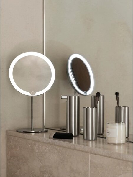 Specchio per make-up con illuminazione/con ingrandimento (5x) ø 20 cm MODO – Blomus