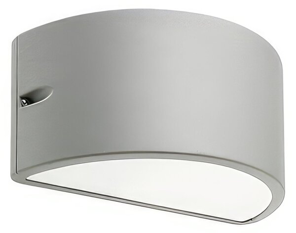 Applique in pressofusioni di alluminio UMBE CHIUSA Dimensione 25x13,2xh 12 cm Altezza max lampada 145mm Struttura in pressofusione di alluminio colore alluminio