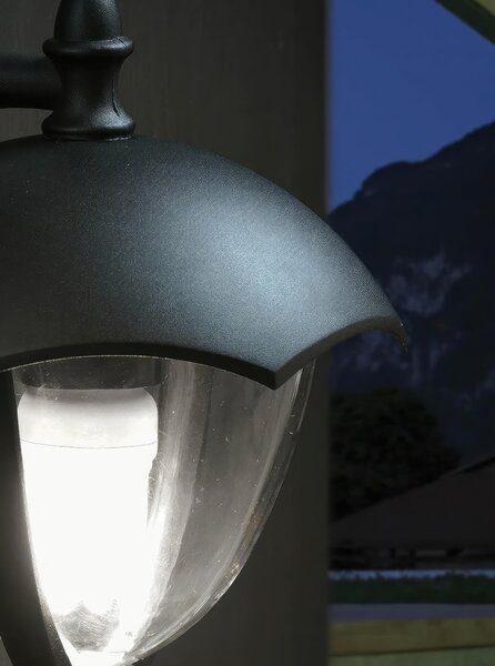 Applique Struttura in pressofusione di alluminio. , SOFY, Diffusore in termoplastico trasparente. Dimensione 19x21xh 24 cm Altezza max lampada 110mm colore nero