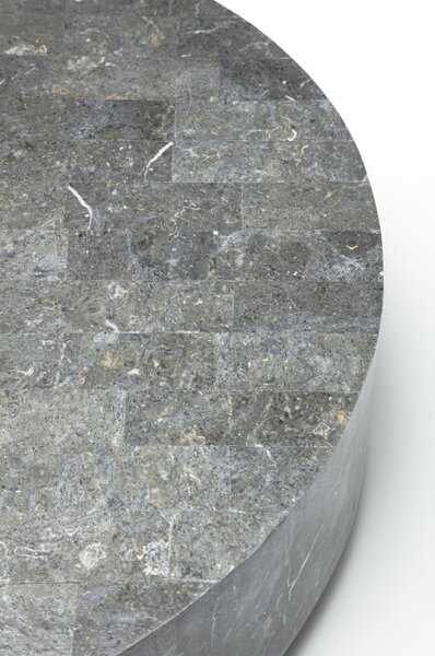Tavolino Round 1 Stone Decor E5 85x85xh28 cm, Finitura Grigio, Base in Pietra Fossile Gray Stone