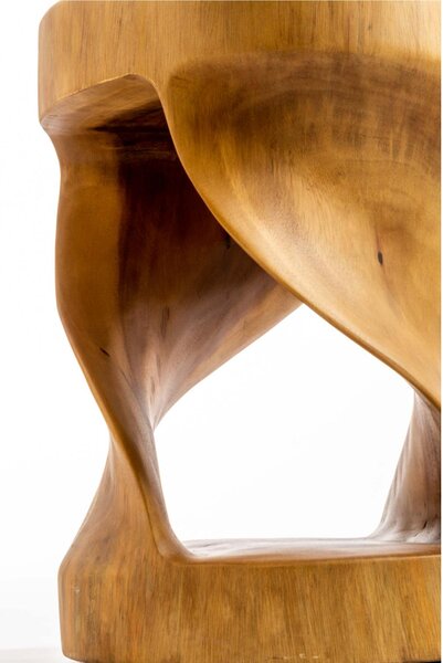 Sgabello intagliato da un unico blocco di legno di SUAR Twister Sgabello Dimensioni � 34,5x h 48 cm e struttura rotonda