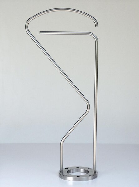Servomuto tubo di in metallo in metallo Base In Acciaio LOGARITMA dimensioni 25x46x h112,5 cm peso 17 kg colore cromo