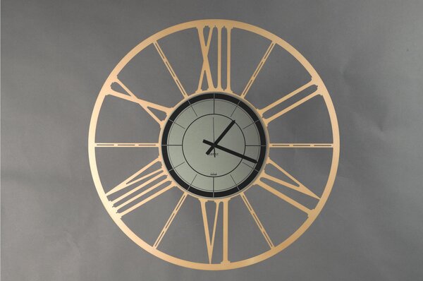 Orologio da parete in Metallo RUOTA 80 con quadrante in Vetro specchio Nero Fume' Dimensioni 80 cm lancette NERE, Numeri Romani realizzato colore Oro metallizzato