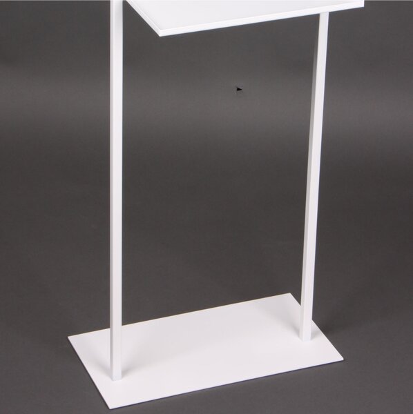 Porta asciugamani in ferro battuto Design Minimal dimensioni 40,5x32x h 94 cm - peso 4.5 kg Stile Minimal Linea bagno Bianco Pastello