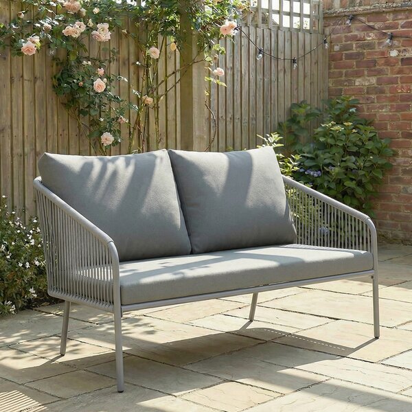 Outsunny Divano 2 Posti Stile Boho con Cuscini Sfoderabili e Braccioli, in Acciaio e Rattan PE, 112x72x76 cm, Grigio | Aosom Italy