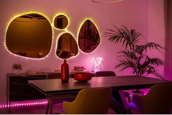 Twinkly TWD200STP-BEU - Striscia LED RGB dimmerabile per esterni 200xLED 10m IP44 WiFi