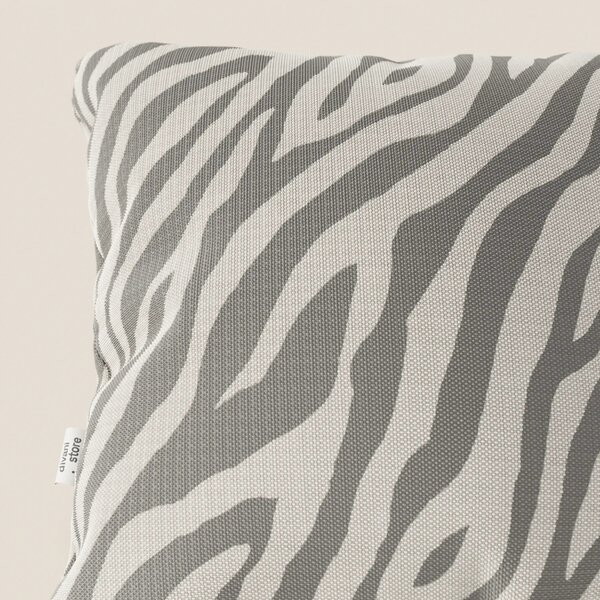 Stripe cuscini geometrici in tessuto Idrorepellente disponibile in div