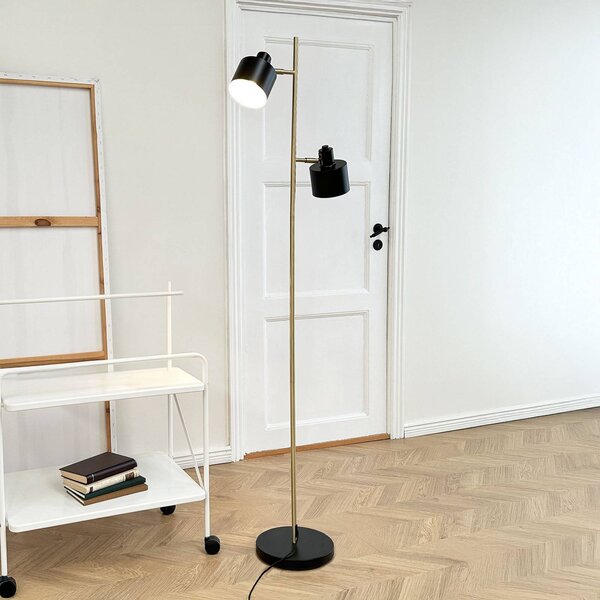 Dyberg Larsen Lampada da terra Ocean, Nero, Soggiorno / Sala da pranzo, Metallo, Scandinavo, Lampada da terra