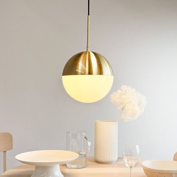 Dyberg Larsen Lampada a sospensione Nova D25, dimmerabile, Ottone / Oro, Soggiorno / Sala da pranzo, Metallo, Scandinavo, Lampada a sospensione