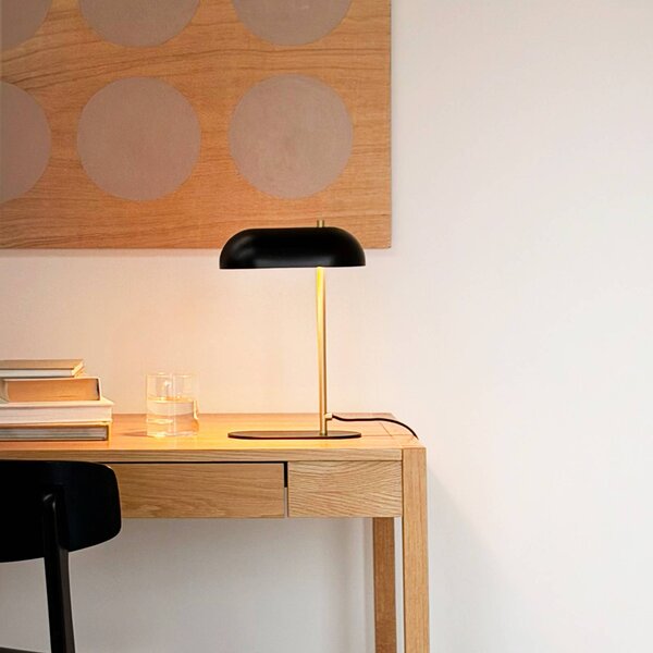 Dyberg Larsen Lampada da scrivania Arch Mini, Nero, Soggiorno / Sala da pranzo, Metallo, Scandinavo, Lampada da tavolo