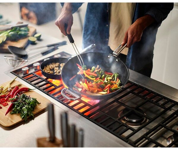 Padella wok con superficie in ceramica ø 32 cm Space – Joseph Joseph