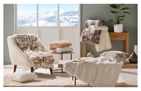 Coperta marrone chiaro in micropile 180x220 cm Foxy – douceur d'intérieur