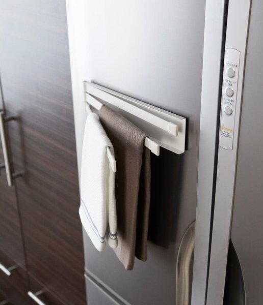 Porta asciugamani magnetico inclinabile bianco Tower - YAMAZAKI
