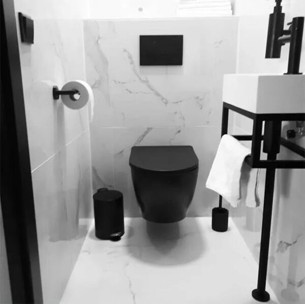 Vaso WC sospeso Calani Loyd Slim Black