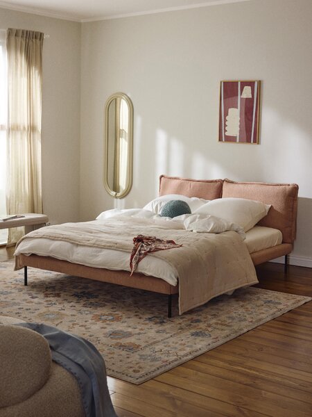Letto imbottito in teddy-bouclé Amelia